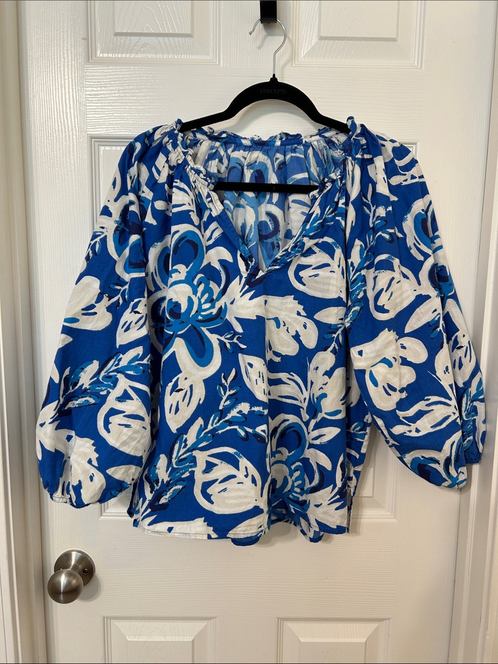 Cleobella Blue & White Floral Boho Peasant Tunic